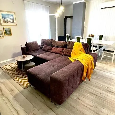 For 6 + Free Parking Place Appartement Zadar