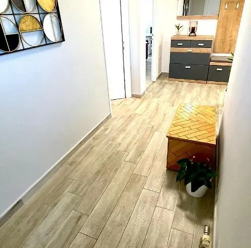 For 6 + Free Parking Place Apartamento