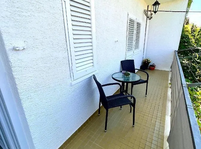 For 6 + Free Parking Place Zadar